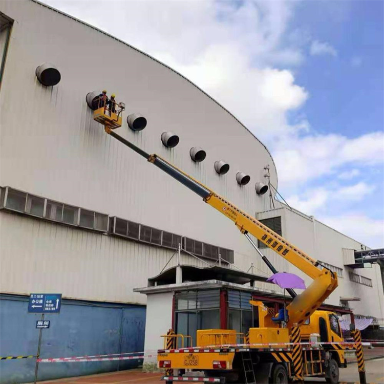 马鞍山花山高空作业车出租服务：专业广告牌安装解决方案